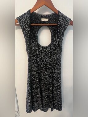 silence + noise Black & Gray Patterned Keyhole Mini Dress